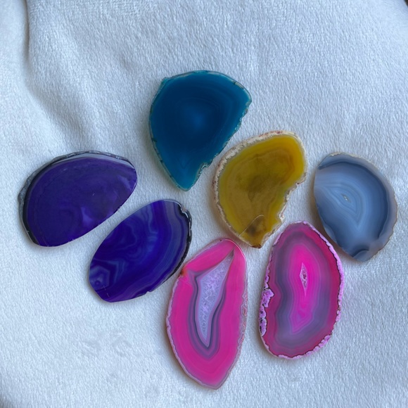 Geode HEAVY duty magnets. Geodes. Magnets. Home decor. Handmade. - Picture 3 of 6